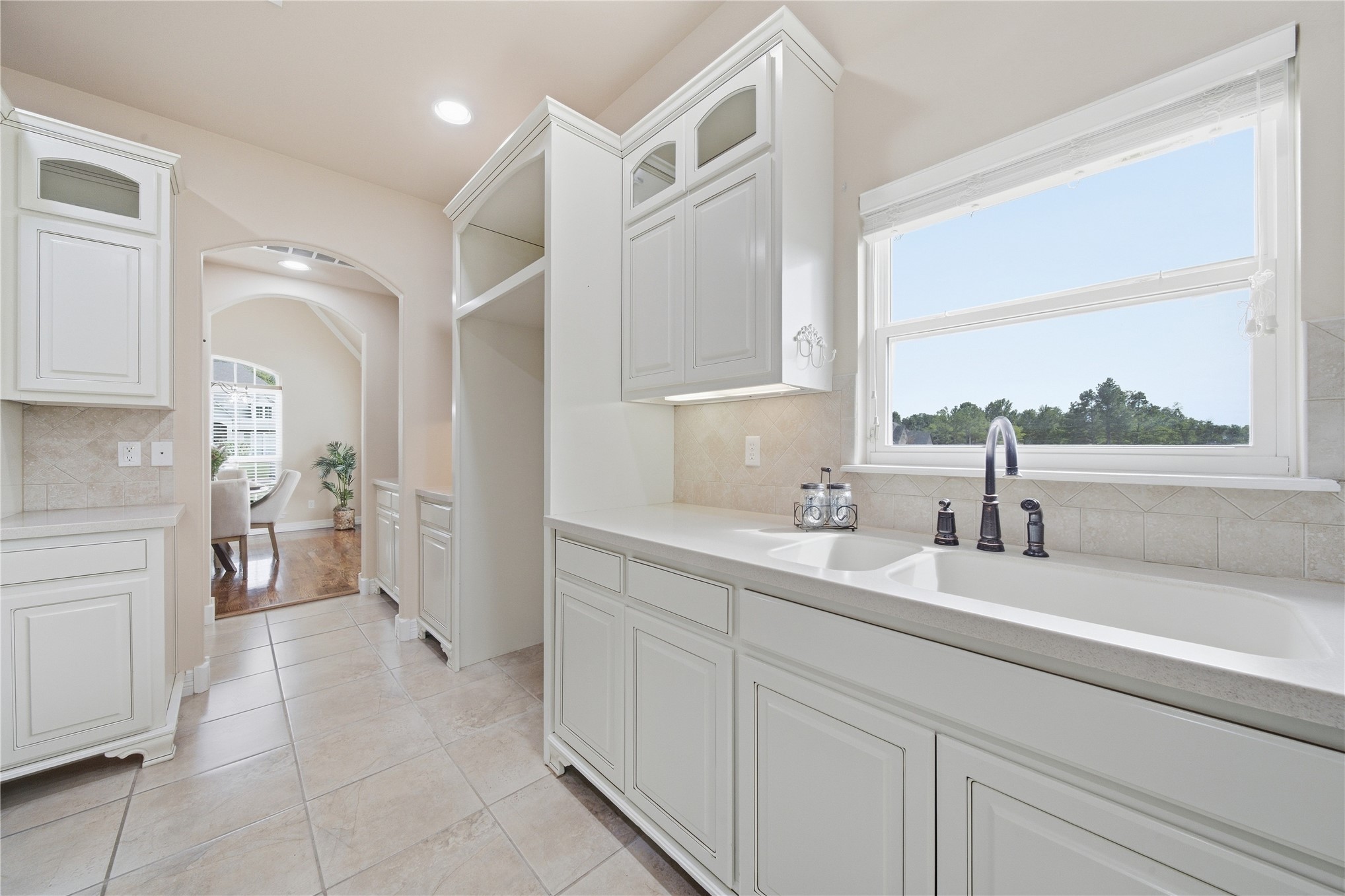 6010 S 15th Place Property Photo 18