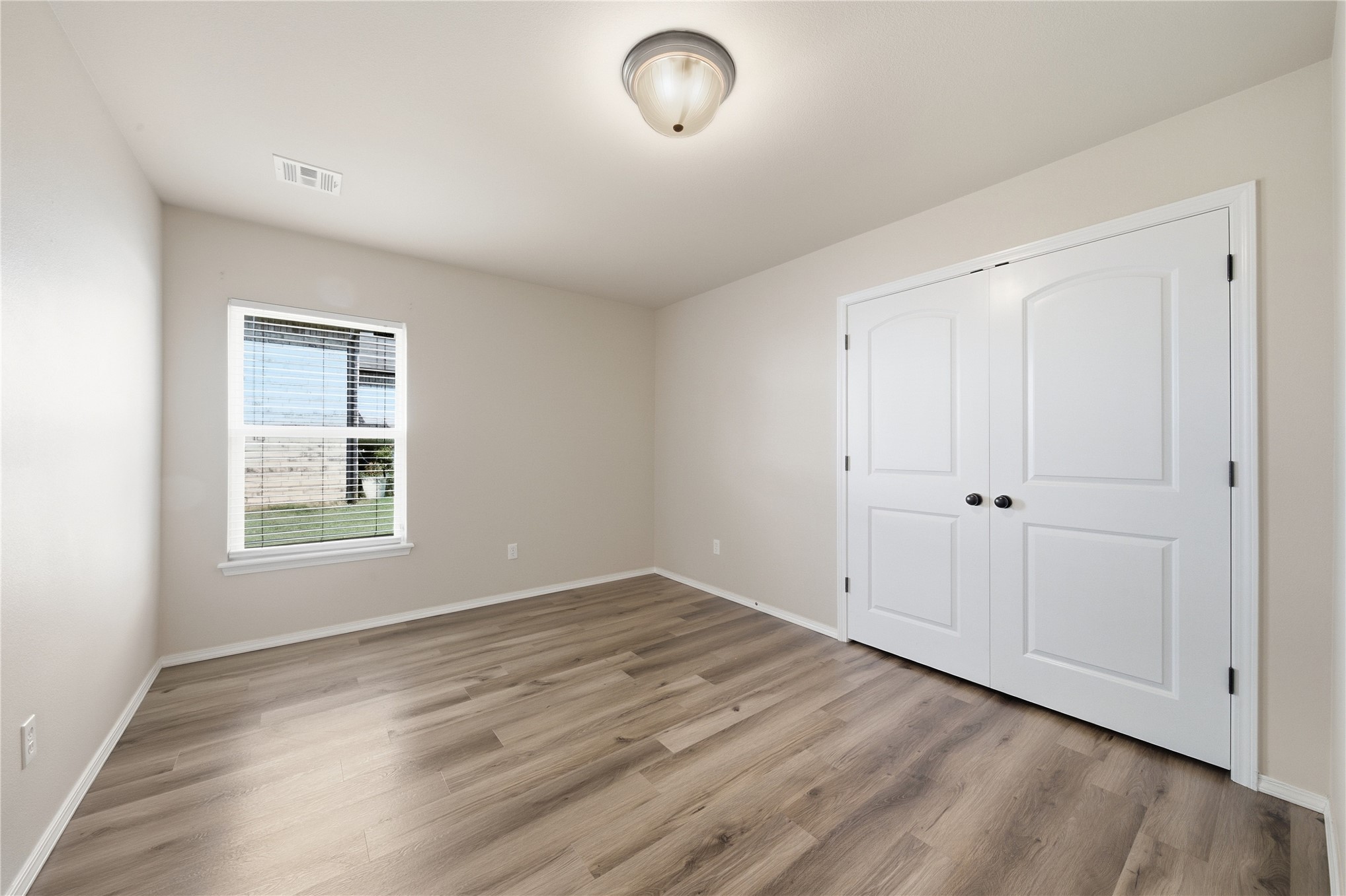 6010 S 15th Place Property Photo 36