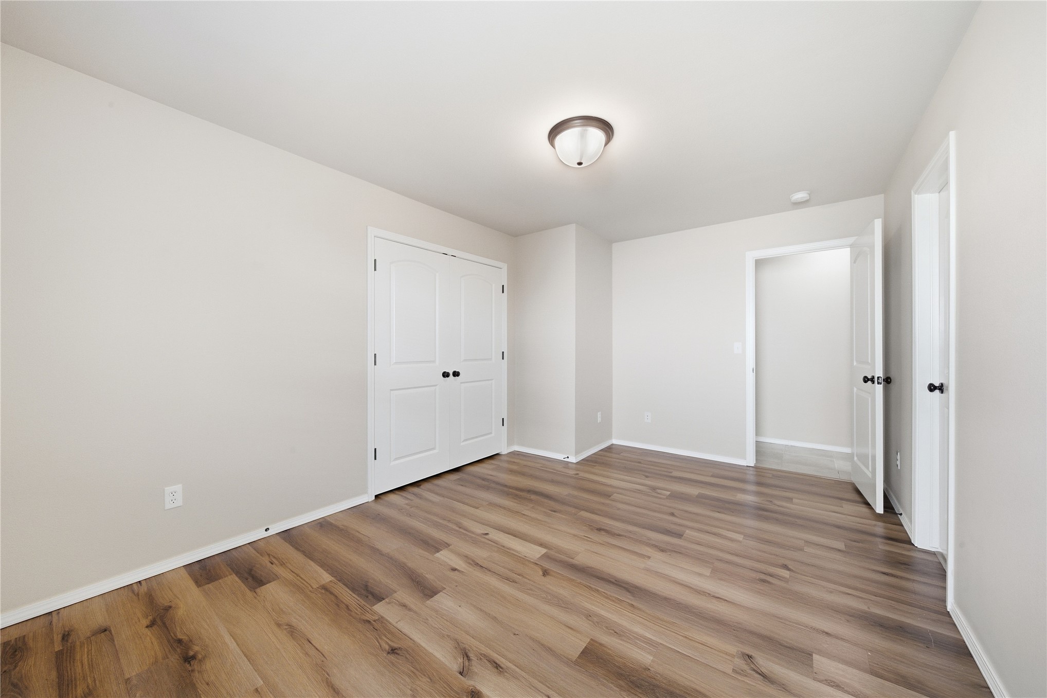 6010 S 15th Place Property Photo 37