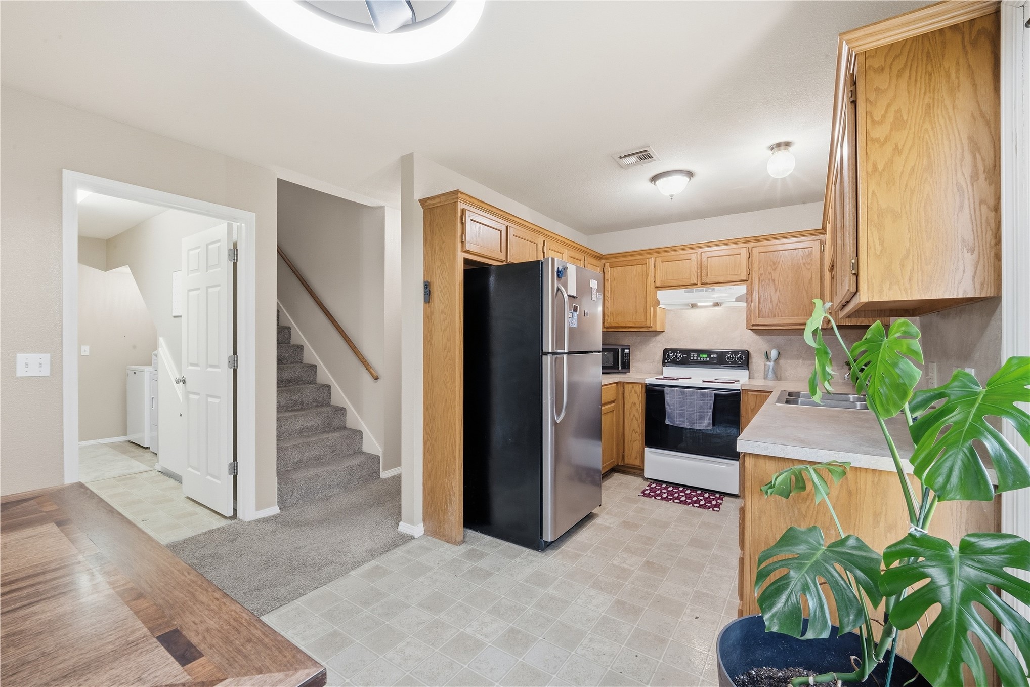 526 Antry Place Property Photo 19