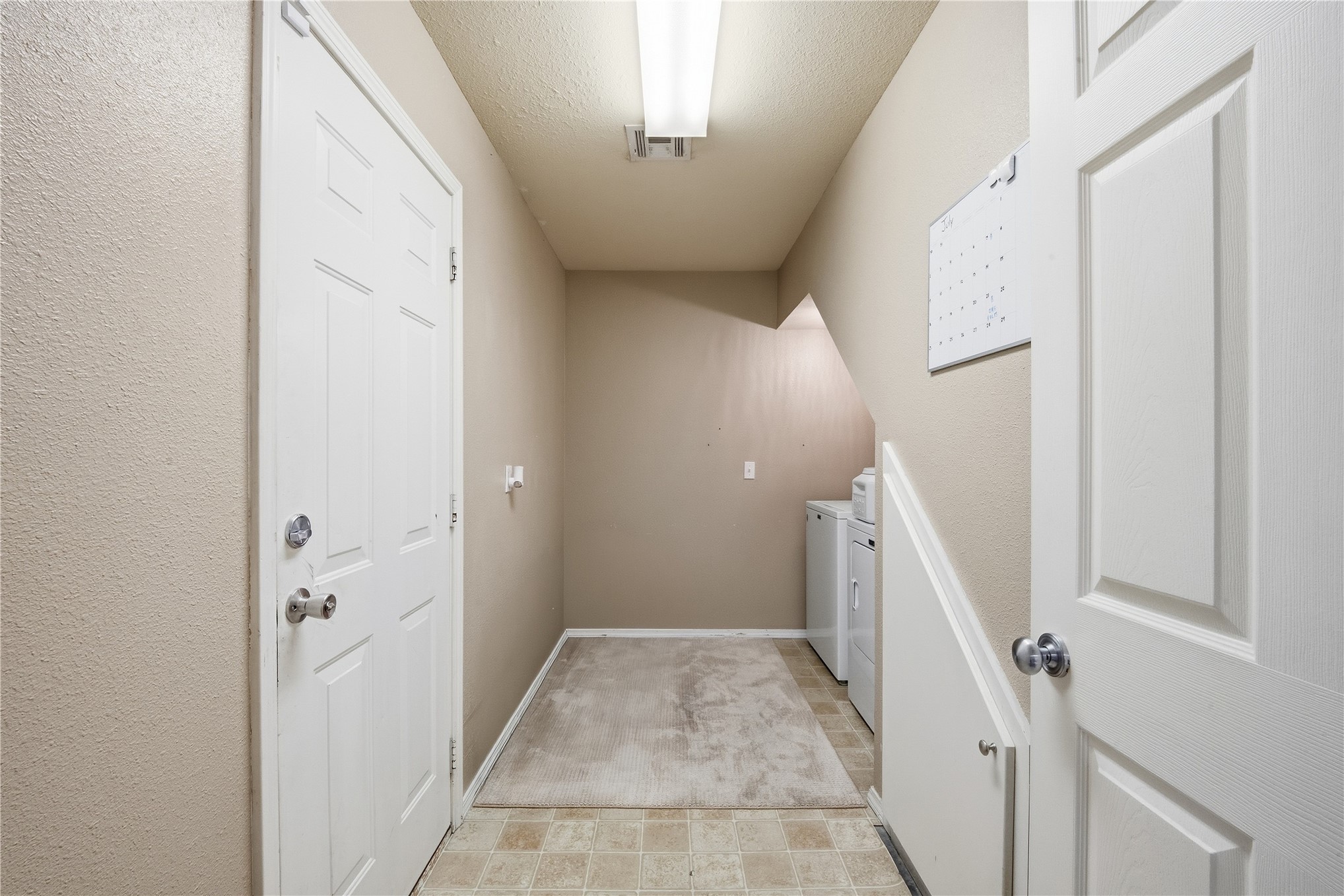 526 Antry Place Property Photo 20