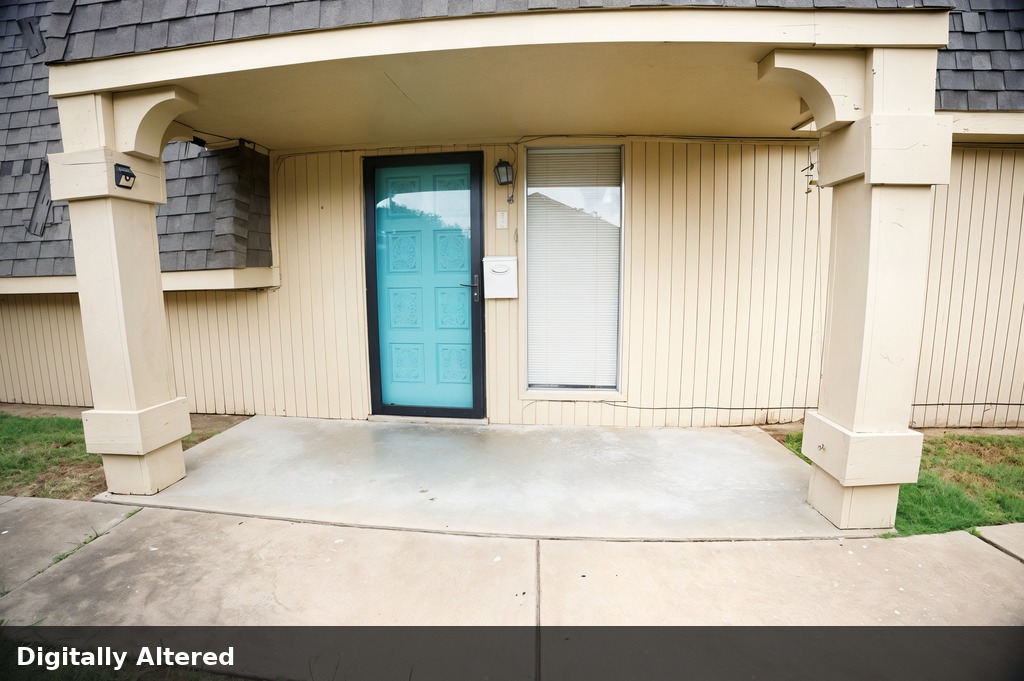 6004 S Newport Avenue A6 Property Photo 1