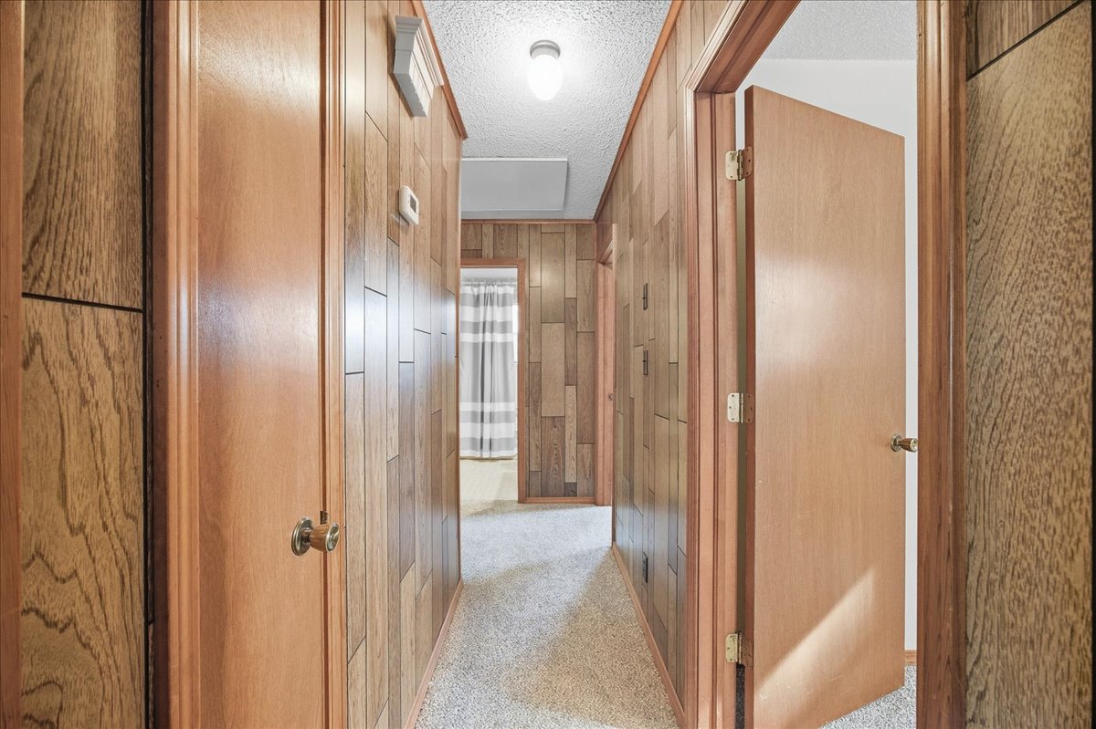 204 N Wettack Property Photo 12