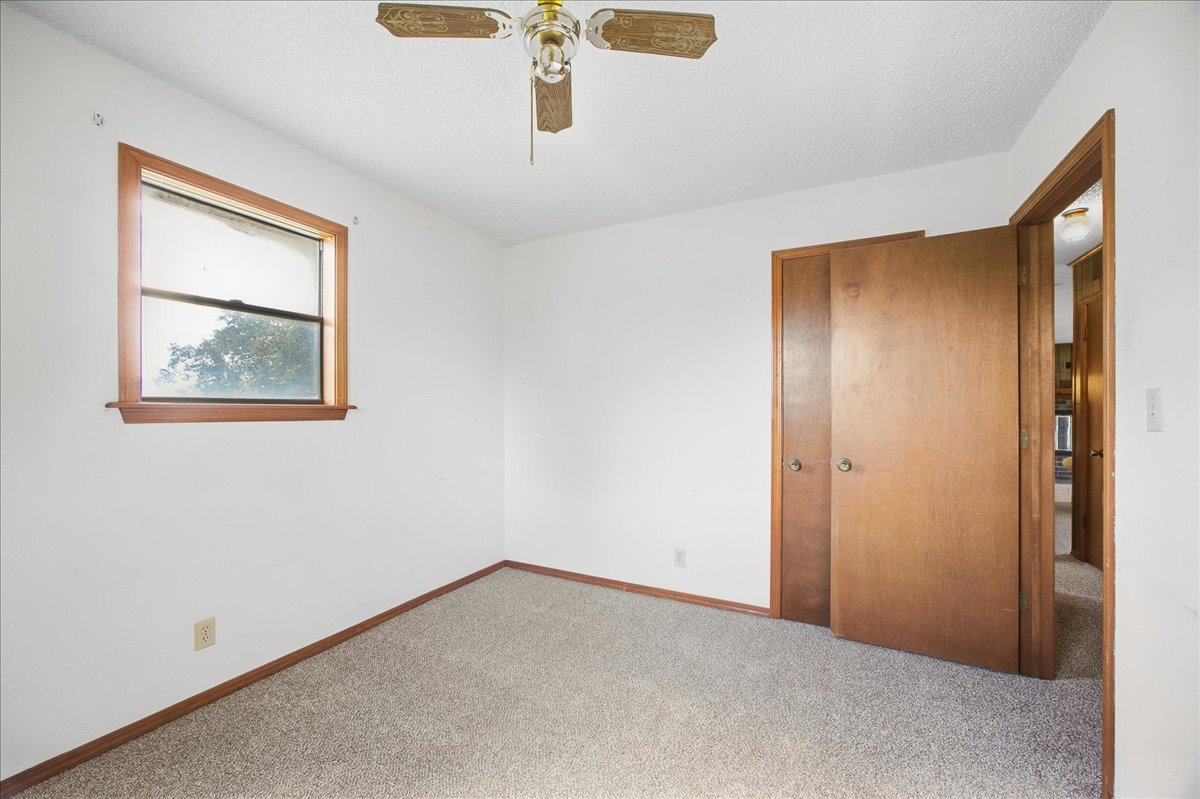 204 N Wettack Property Photo 14
