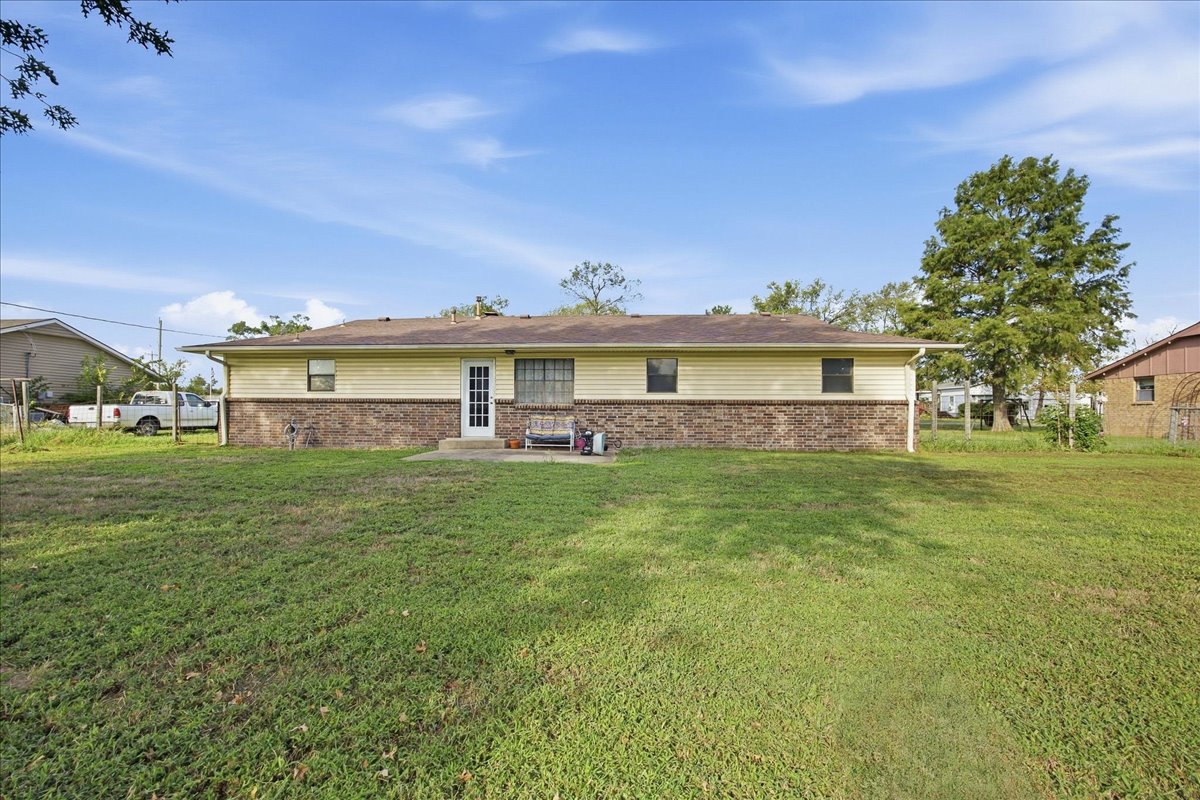 204 N Wettack Property Photo 22