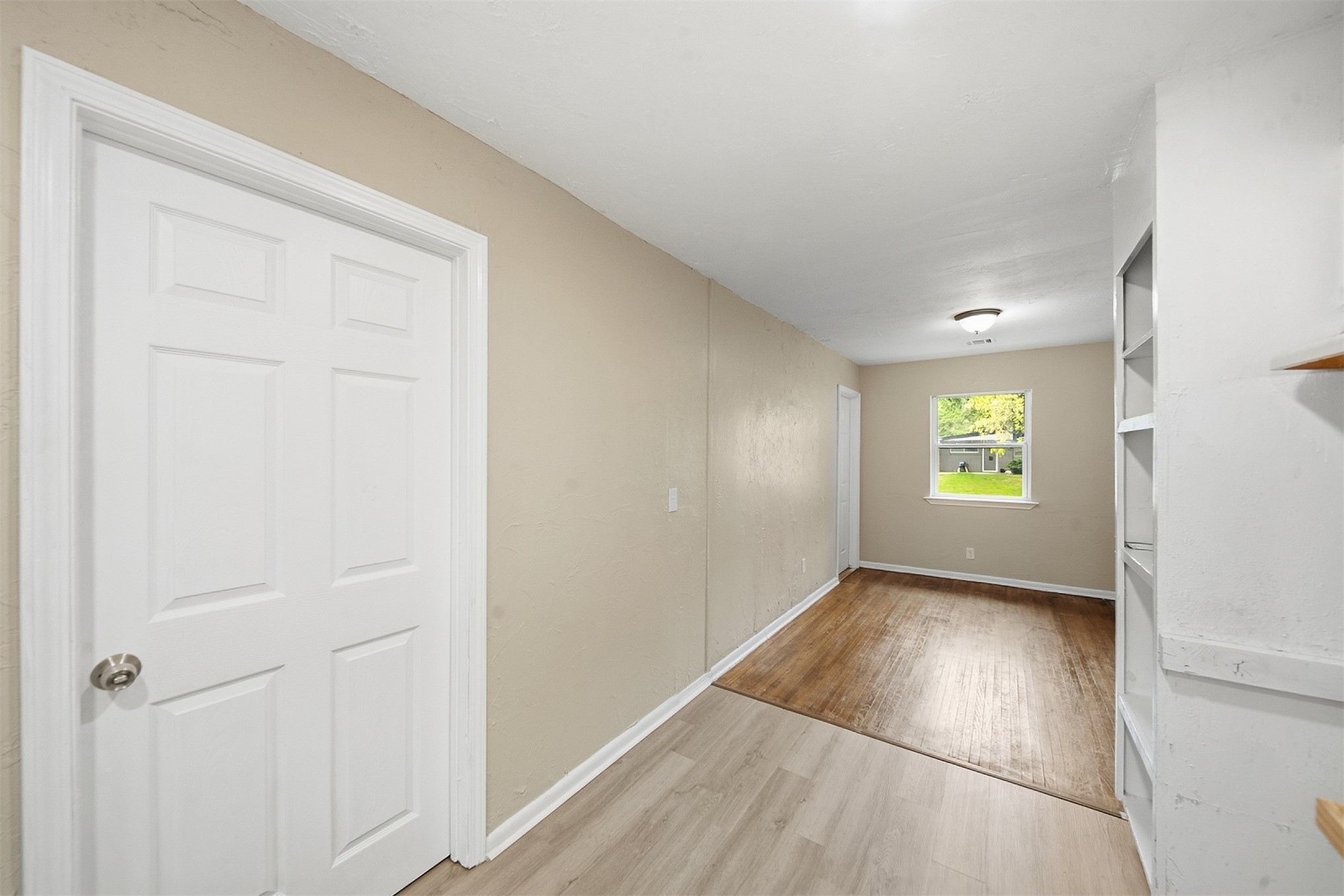 270 E 51st Place N Property Photo 15