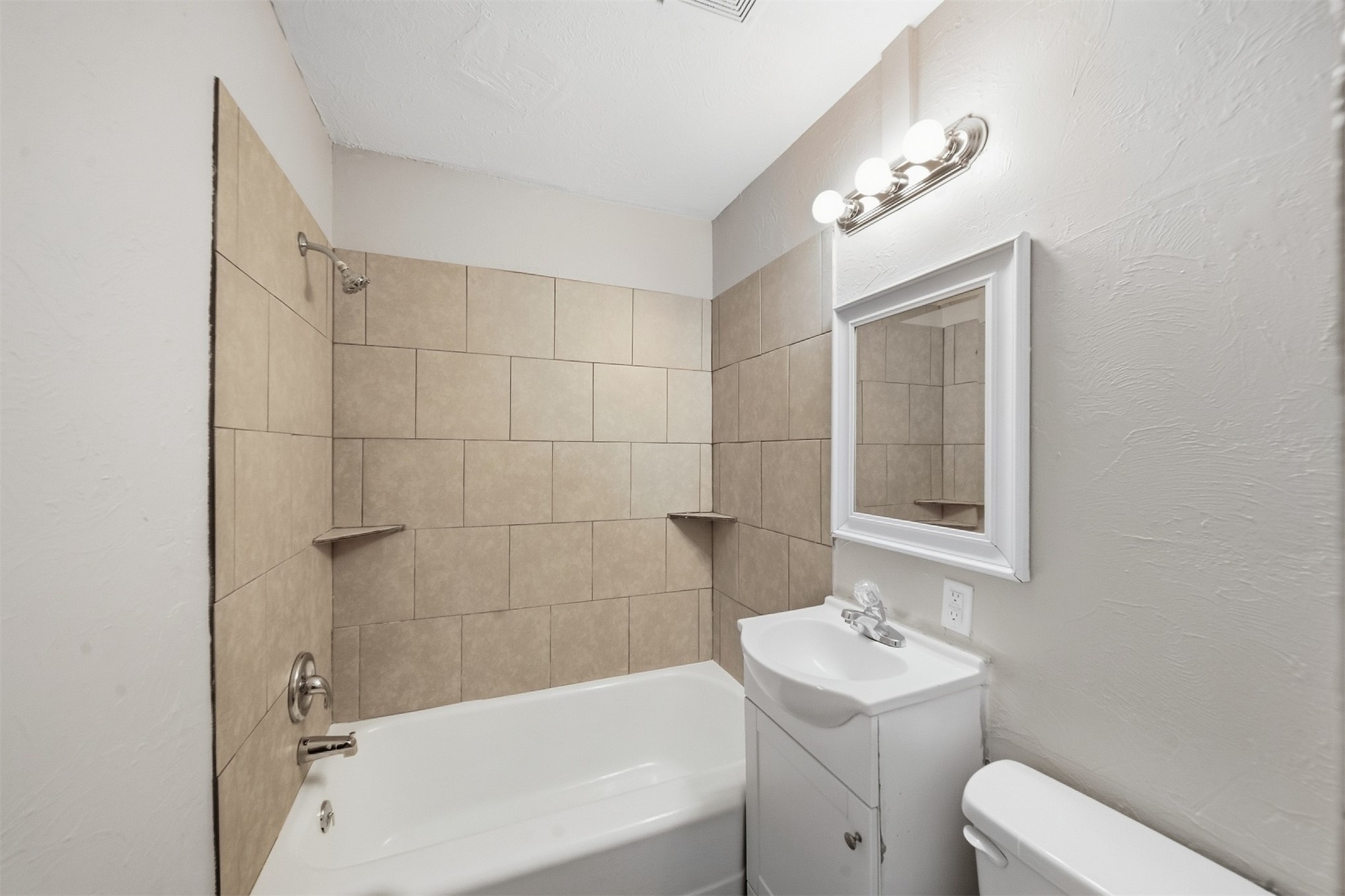 270 E 51st Place N Property Photo 22
