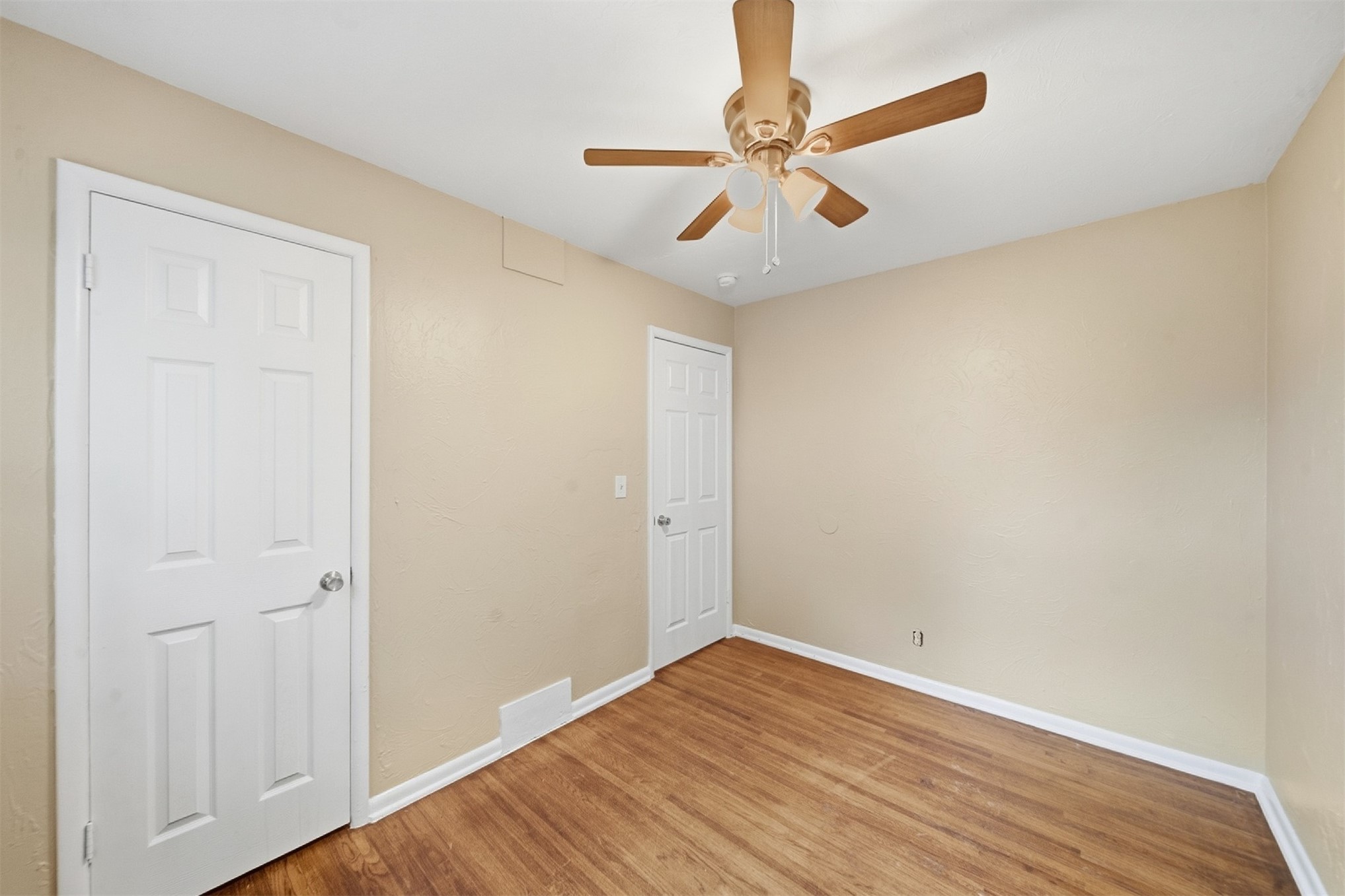 270 E 51st Place N Property Photo 24