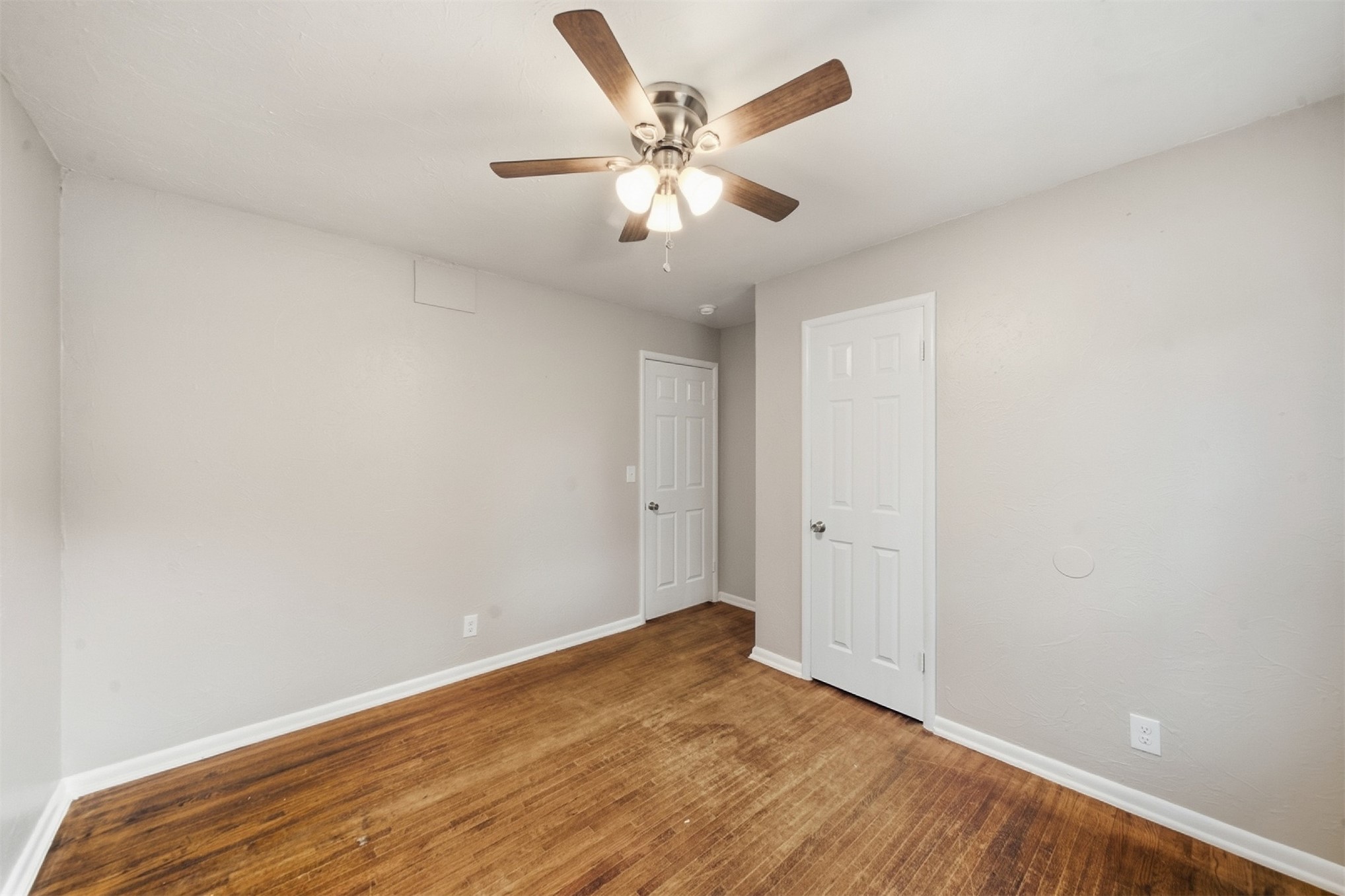 270 E 51st Place N Property Photo 26