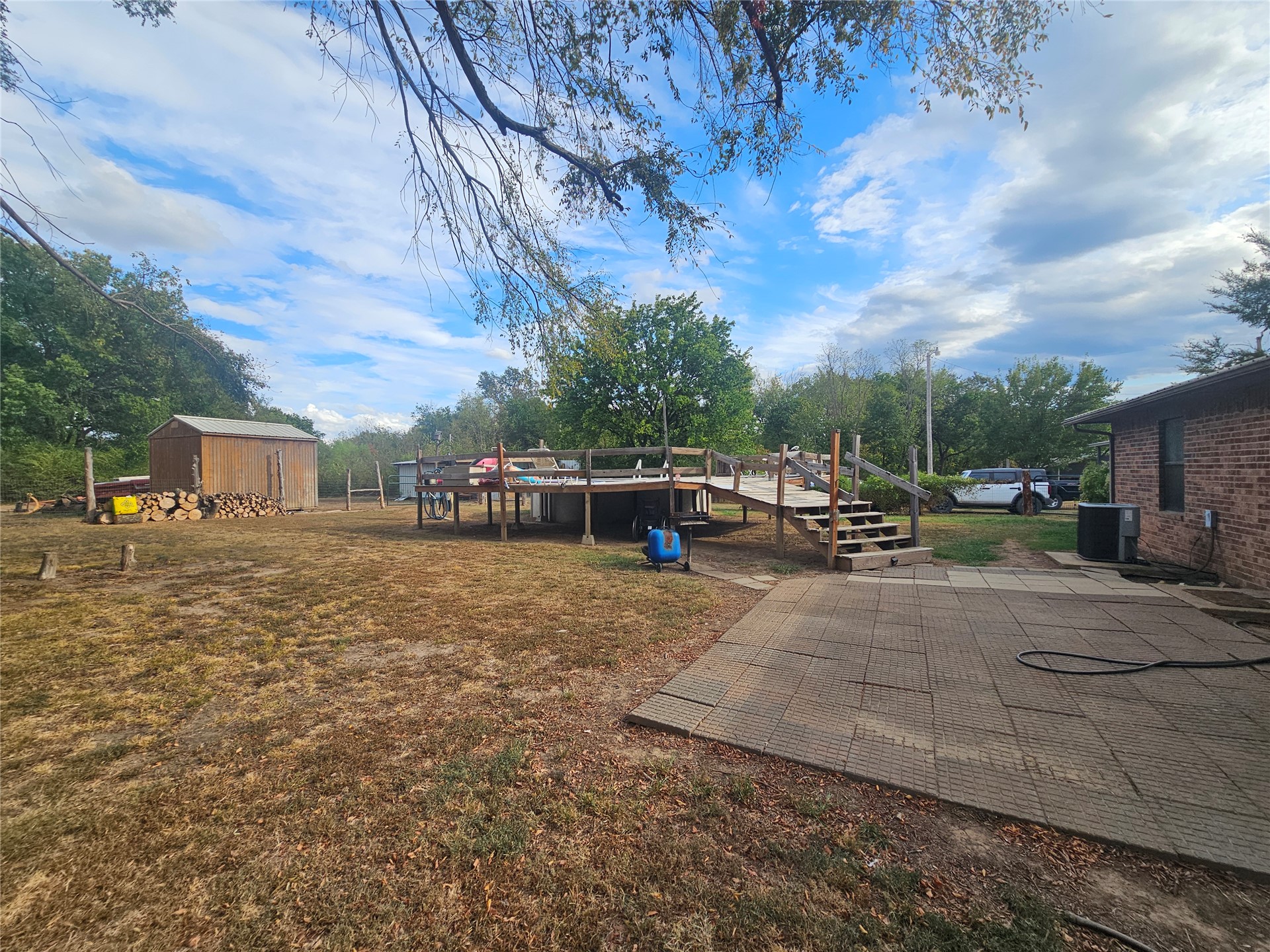 106441 S 4163 Road Property Photo 14