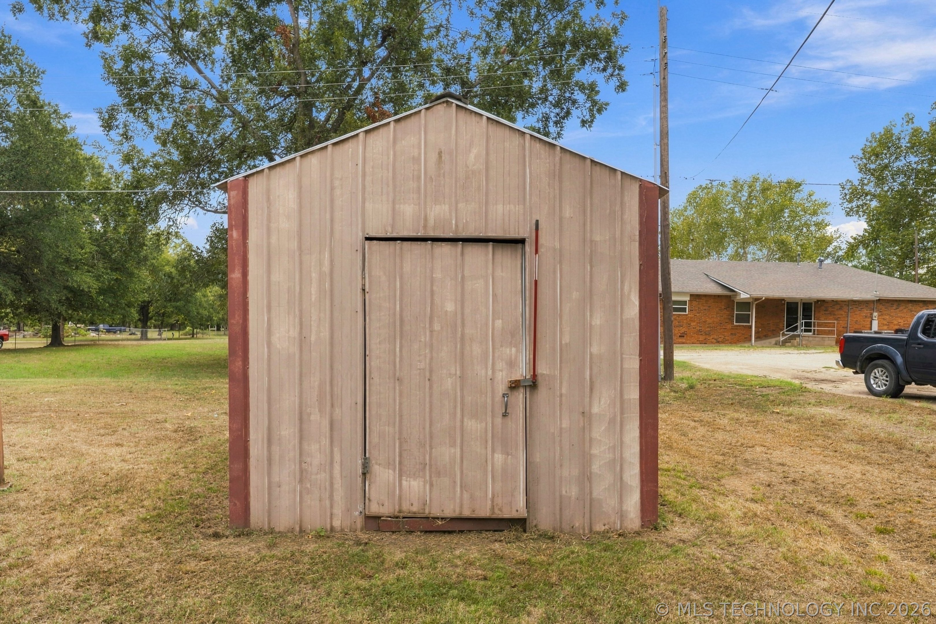 205 W Ragan Street Property Photo 29