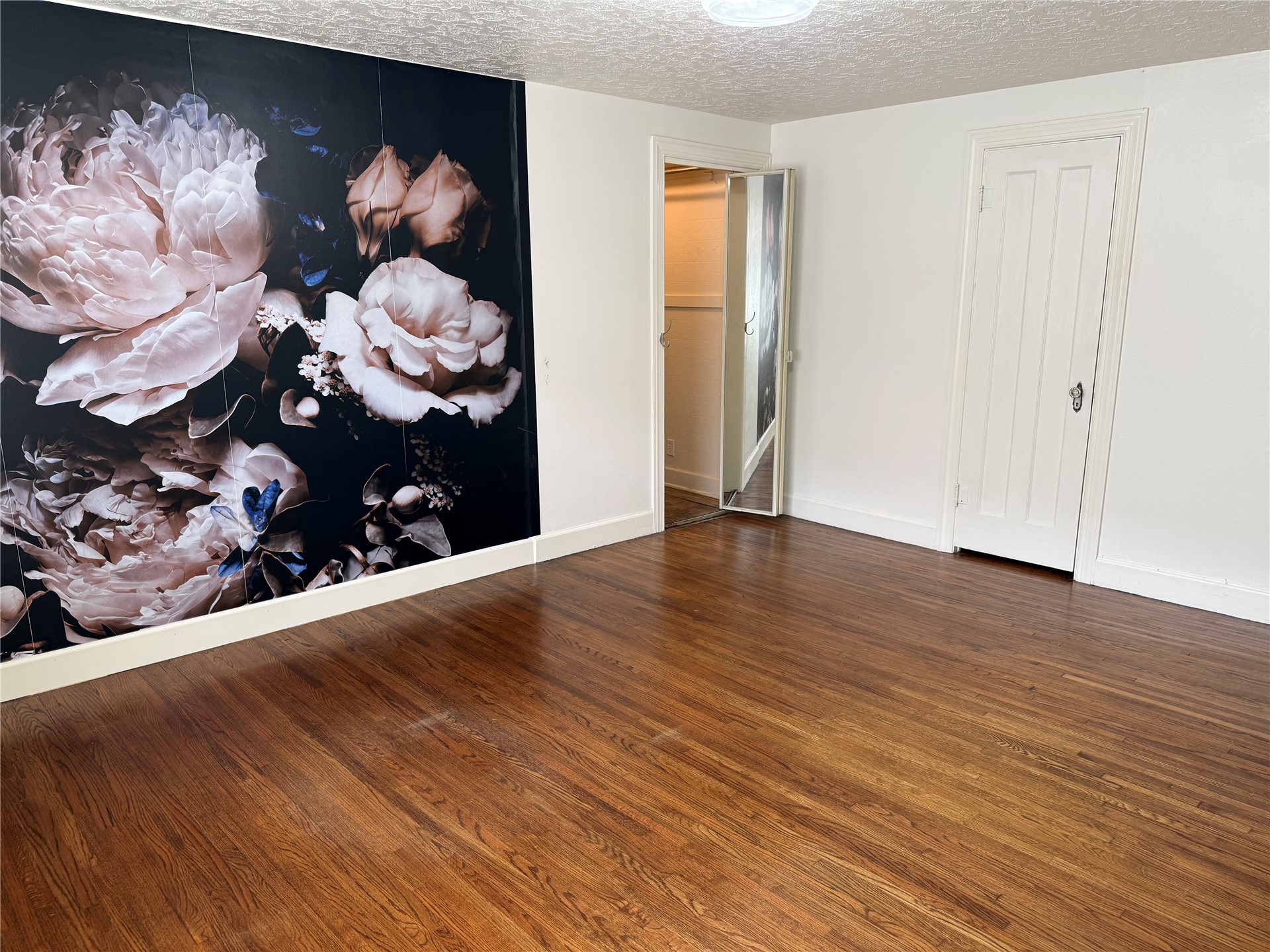 1117 S Braden Avenue Property Photo 7