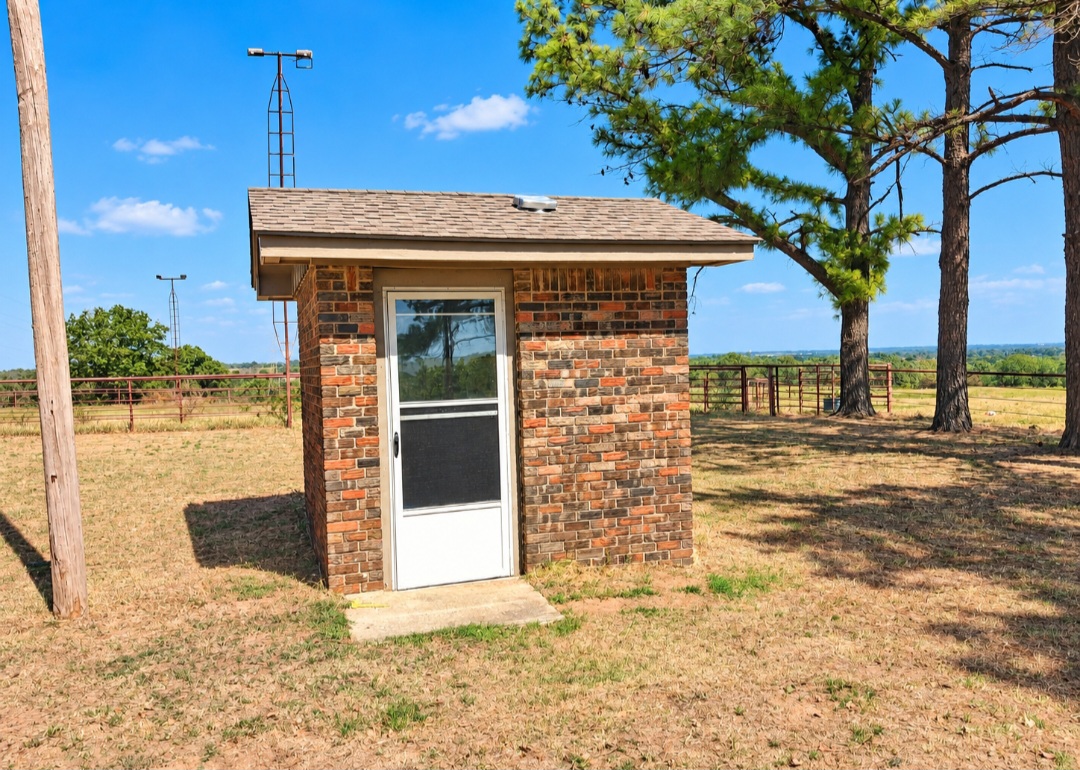 12526 Ns 3520 Road Property Photo 34