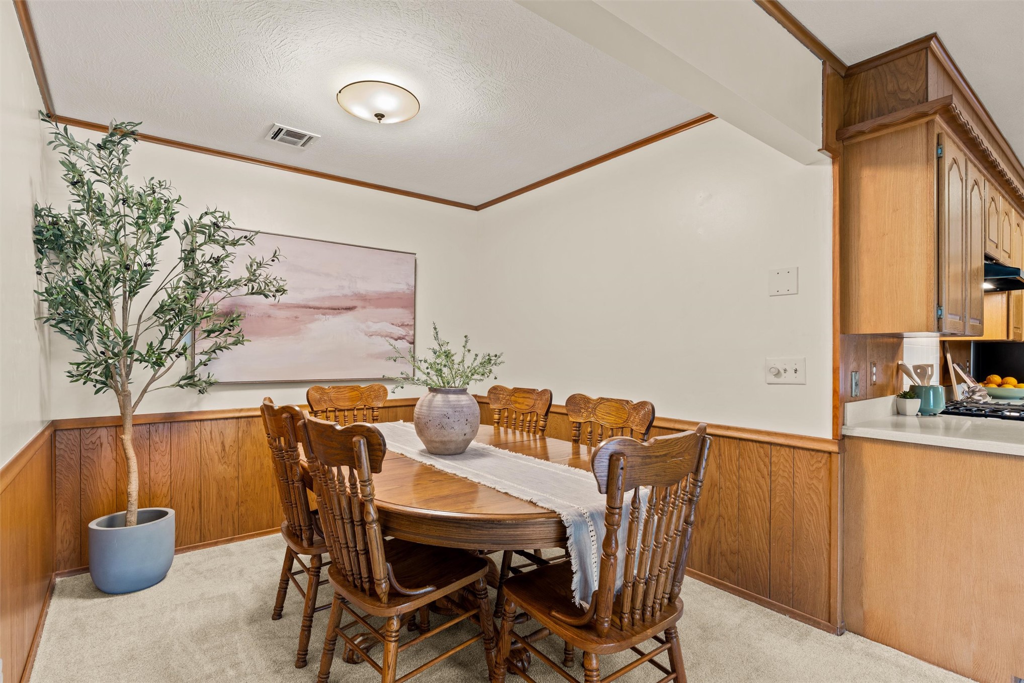 1250 Macklyn Lane Property Photo 10