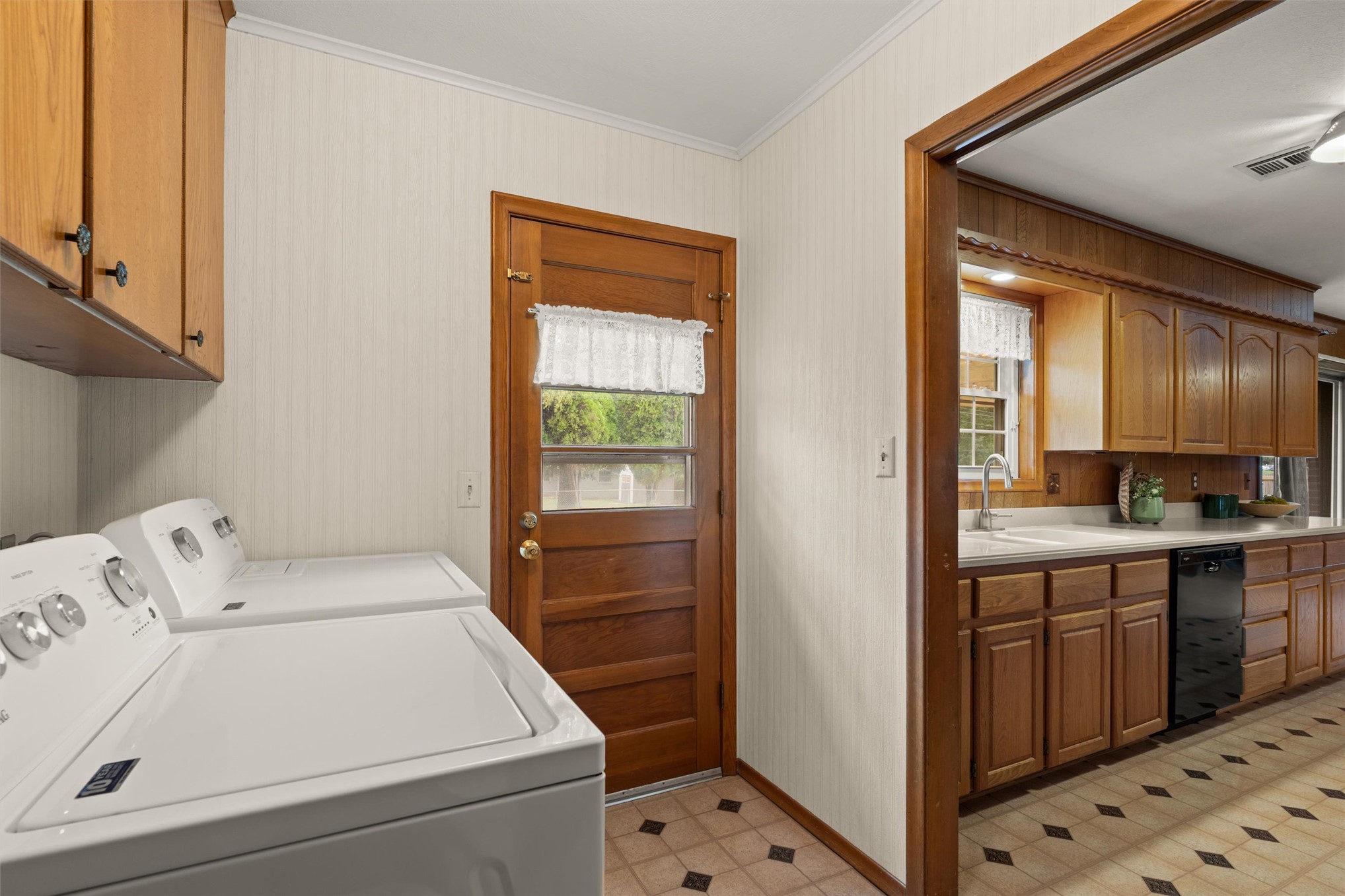 1250 Macklyn Lane Property Photo 33