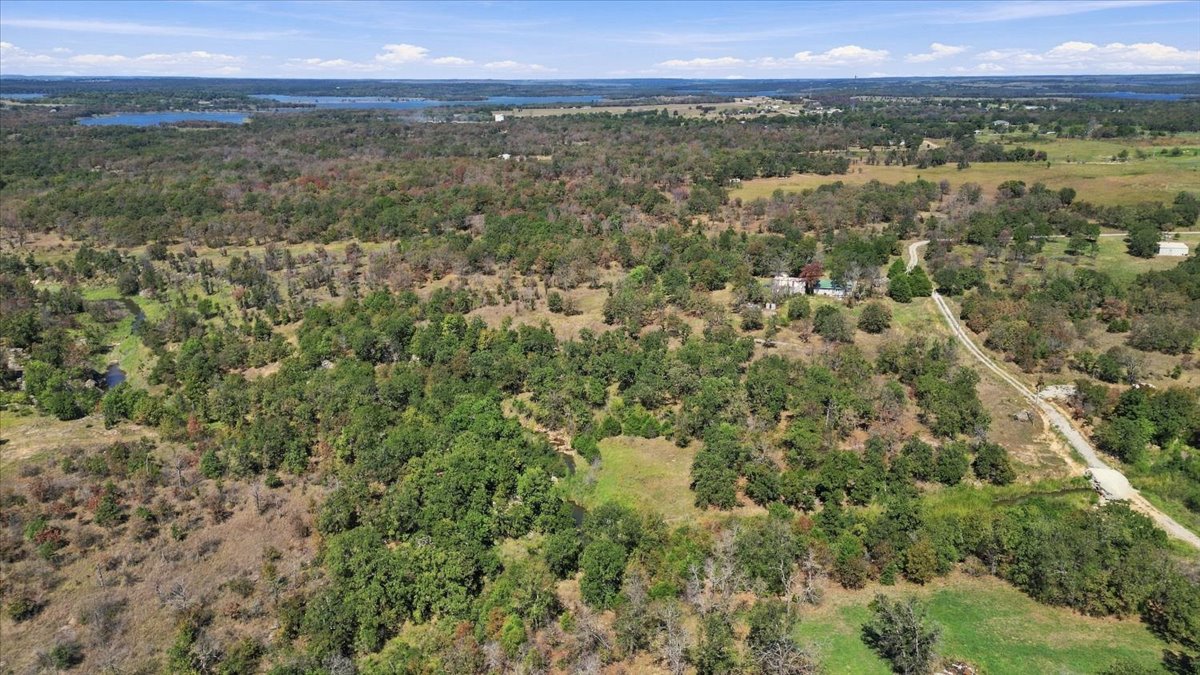 1833 County Road 1405 Property Photo 41