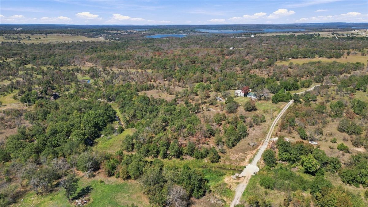 1833 County Road 1405 Property Photo 43