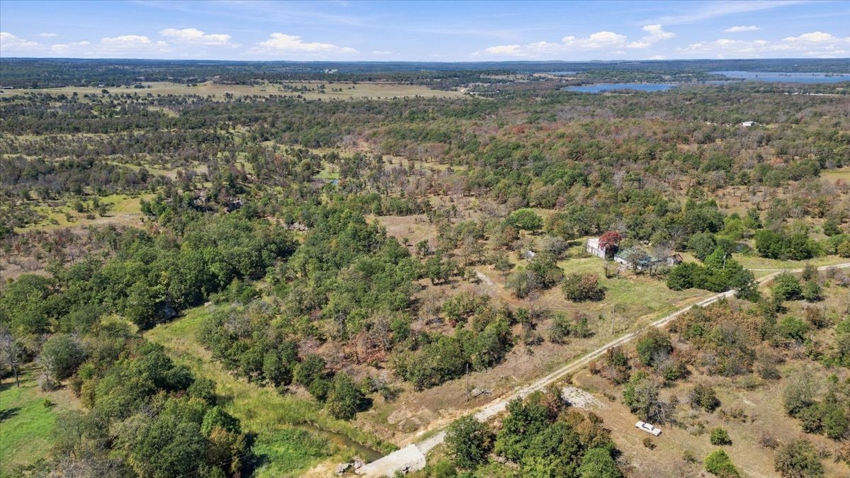 1833 County Road 1405 Property Photo 45