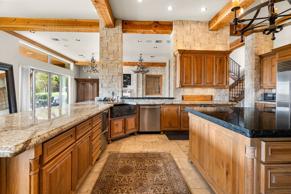 8795 Lake View Drive Property Photo 15