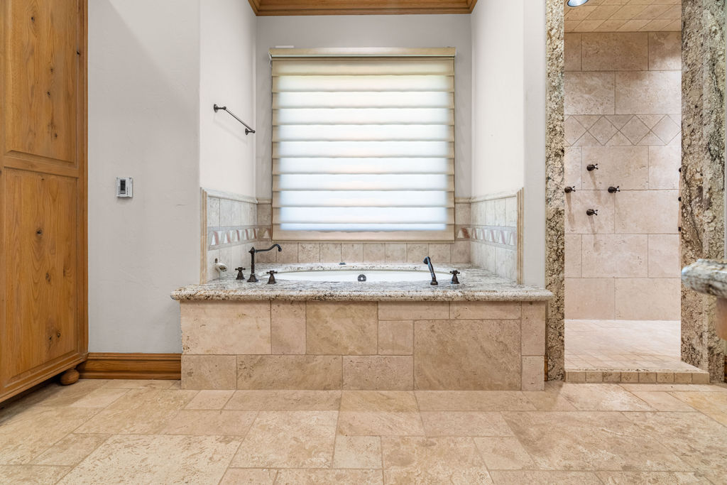 8795 Lake View Drive Property Photo 21