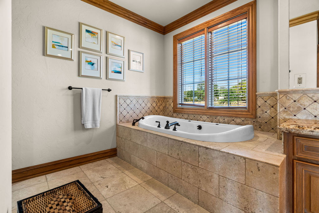 8795 Lake View Drive Property Photo 31