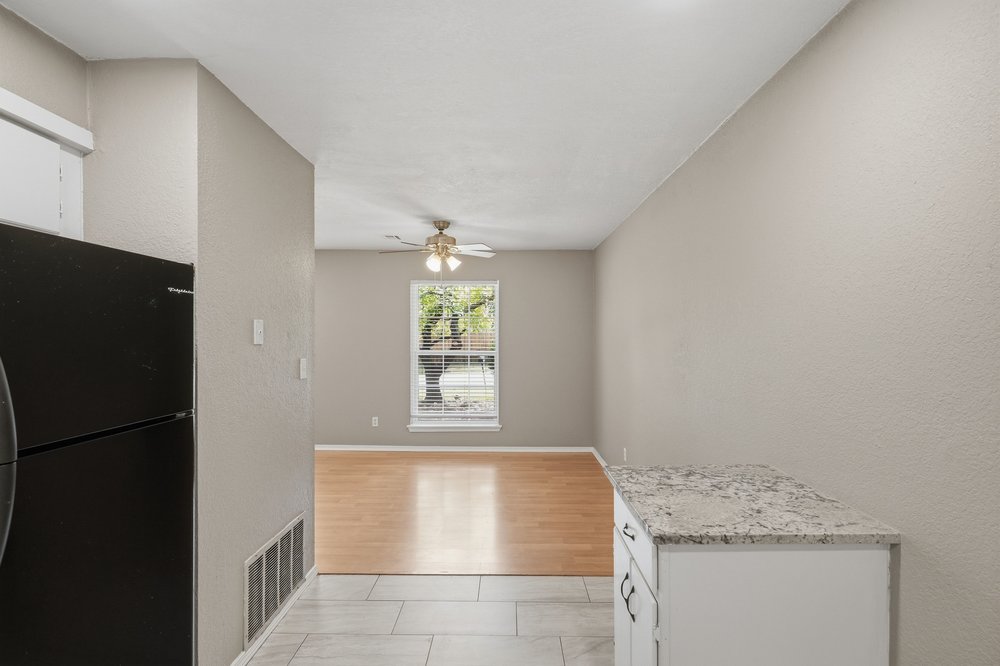 607 W 150th Street S Property Photo 11