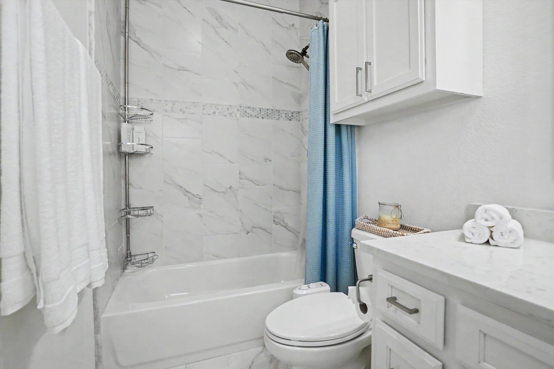 7112 S Chestnut Avenue Property Photo 48