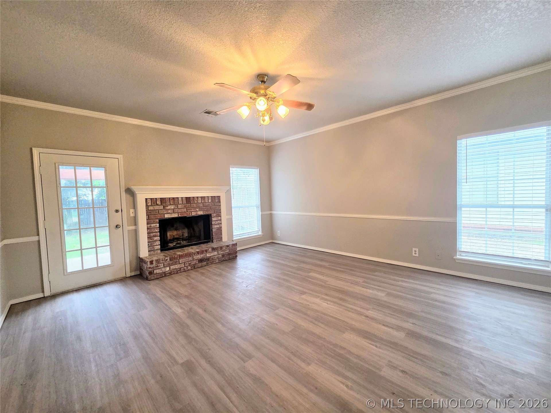 5216 E 90th Street Property Photo 4