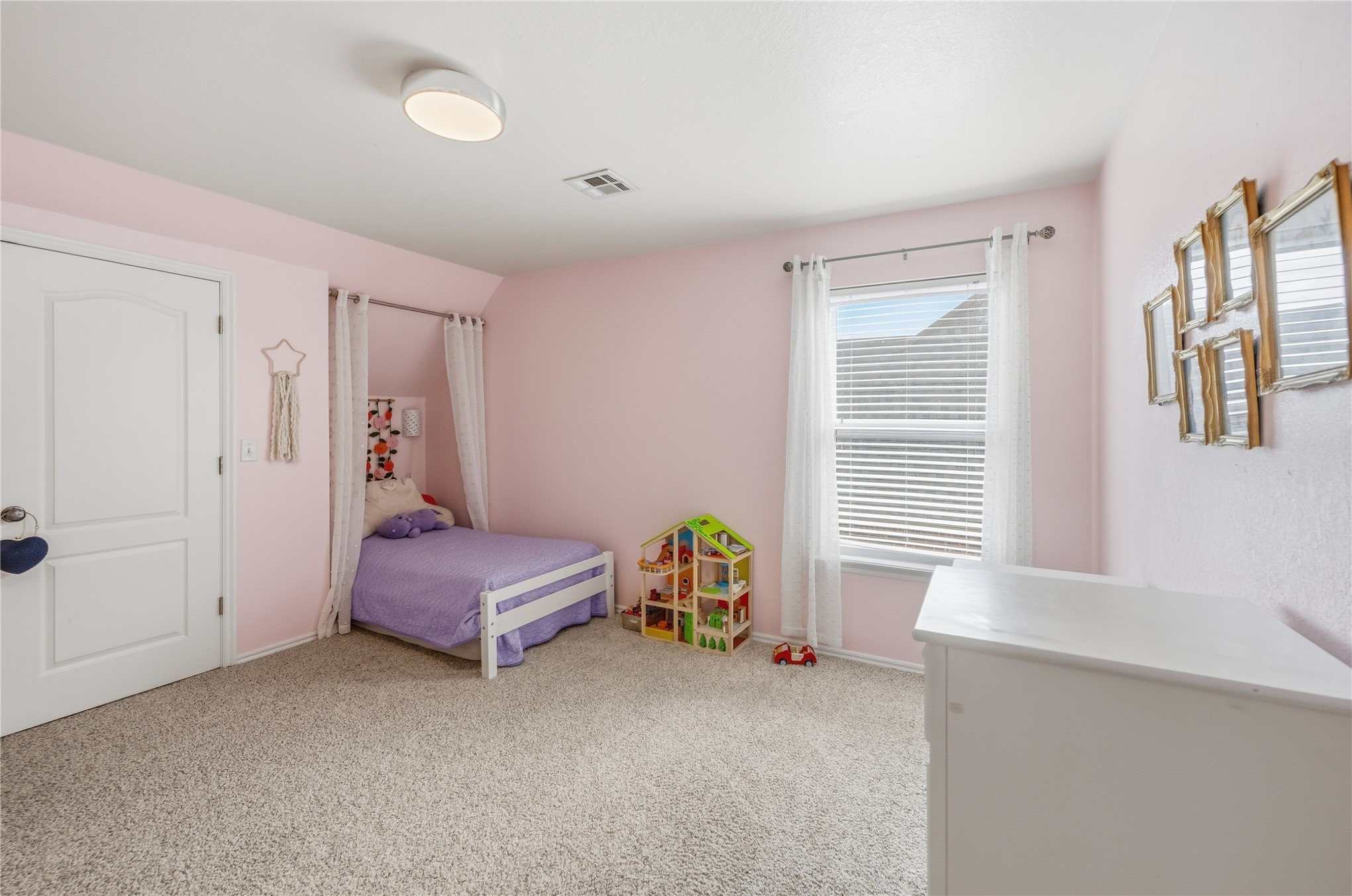 4108 S Redwood Avenue Property Photo 21