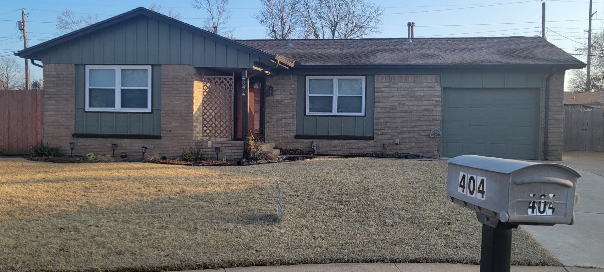 404 Antigua Court Property Photo 1