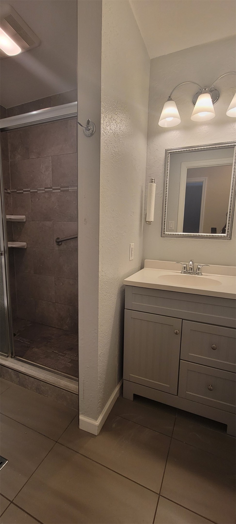 404 Antigua Court Property Photo 21
