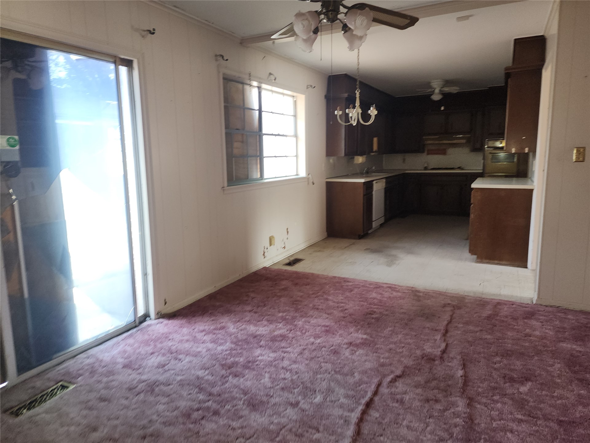 5029 S 94th East Avenue Property Photo 17