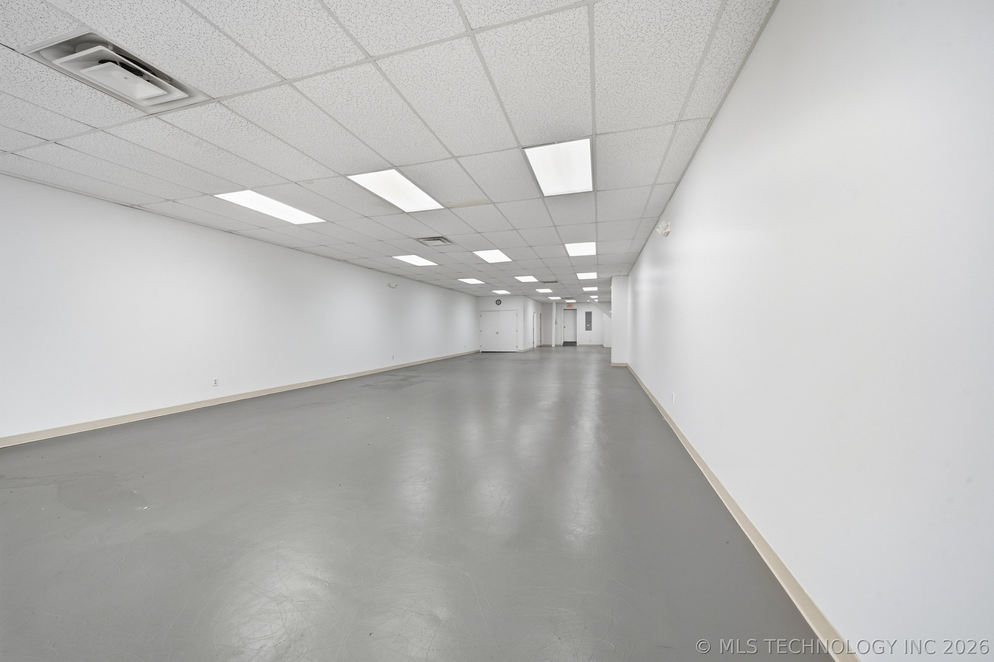 4071 Southwest Boulevard Property Photo 6