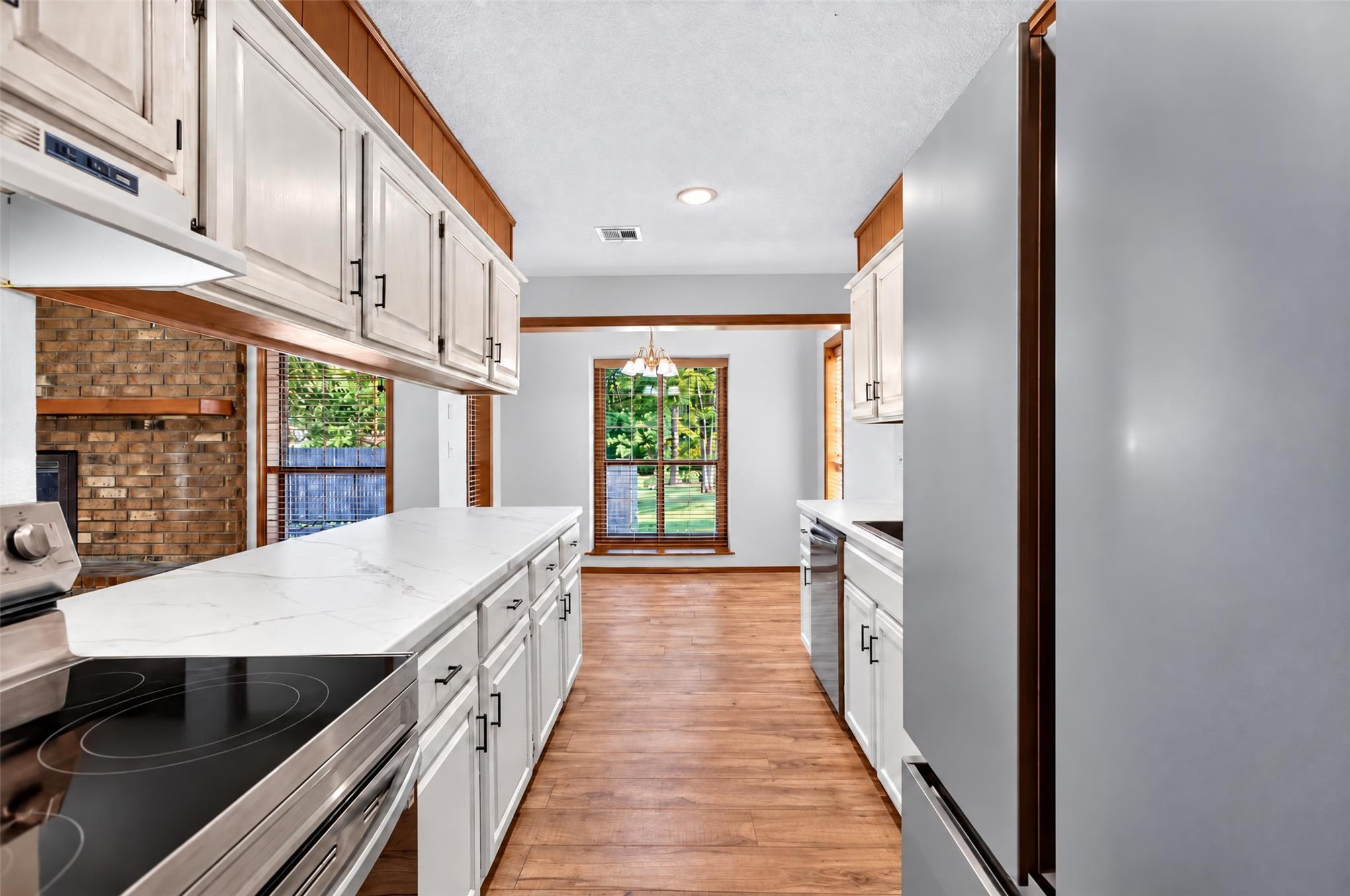 1002 N Hopi Street Property Photo 15