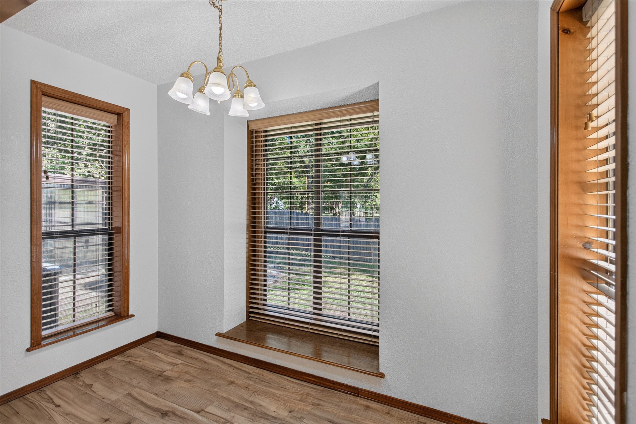 1002 N Hopi Street Property Photo 16