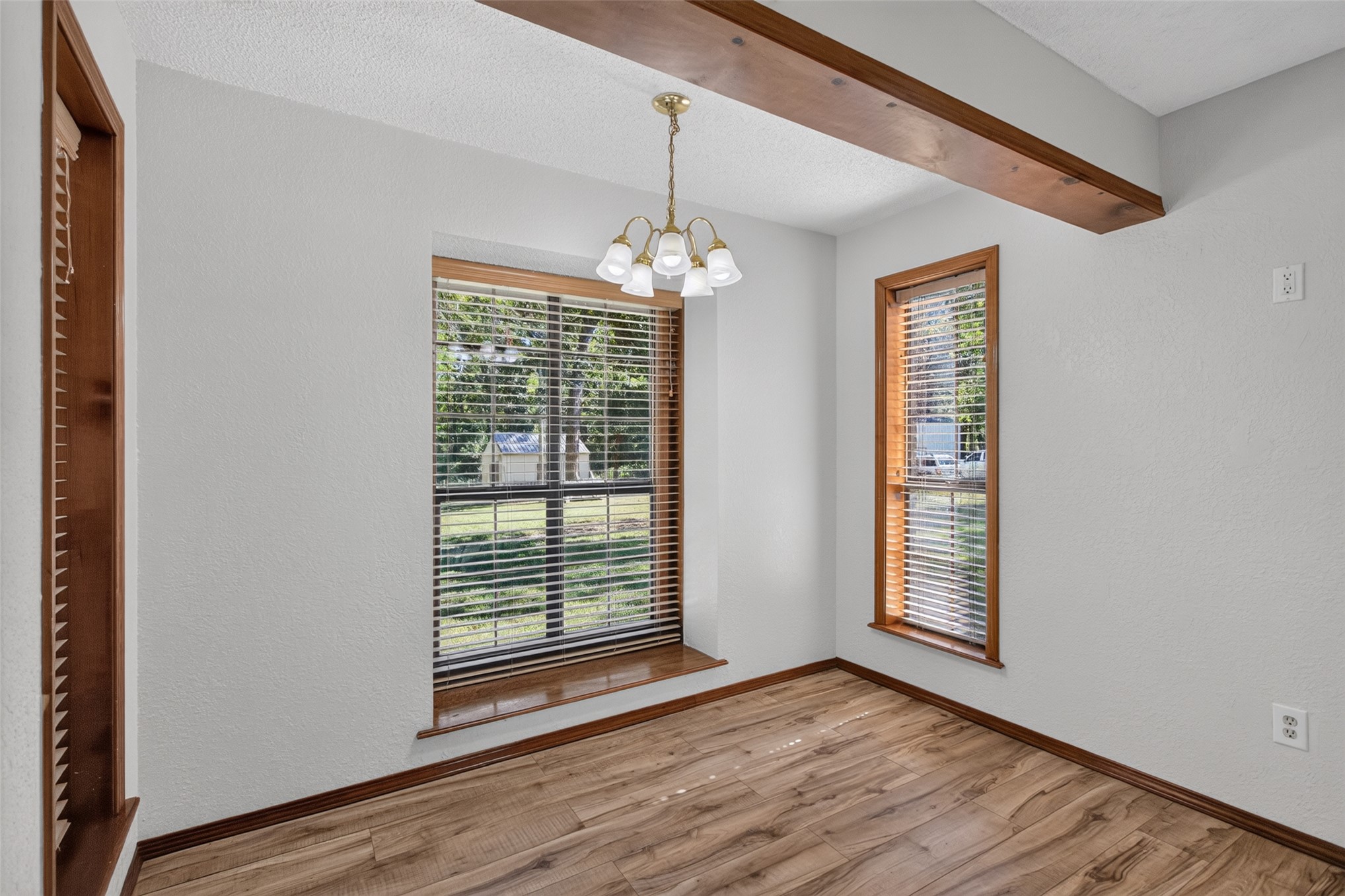 1002 N Hopi Street Property Photo 17