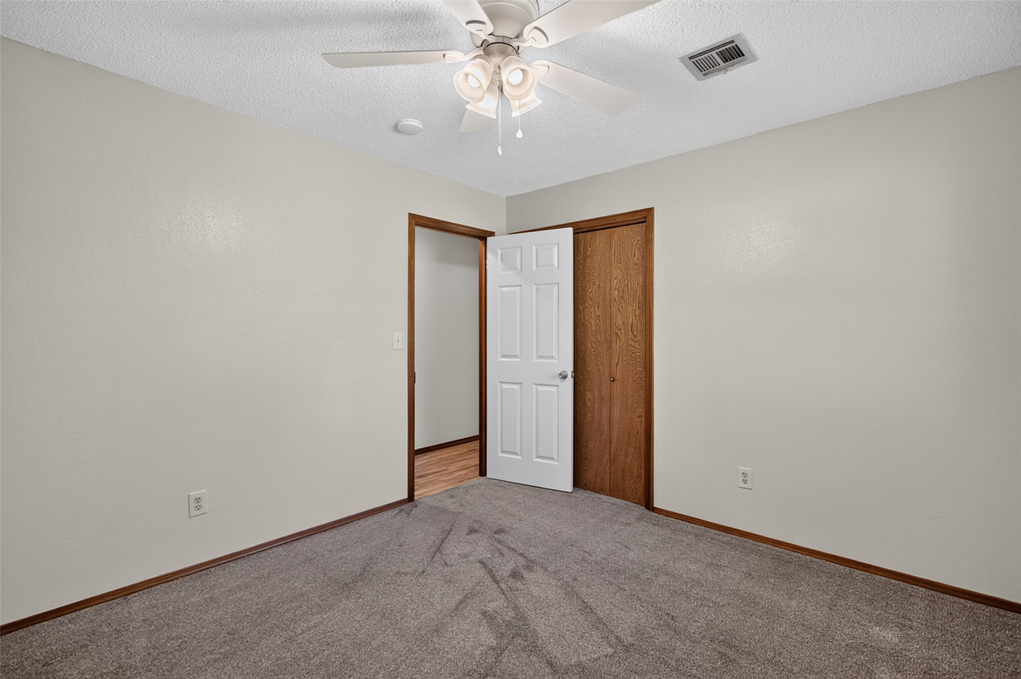 1002 N Hopi Street Property Photo 21