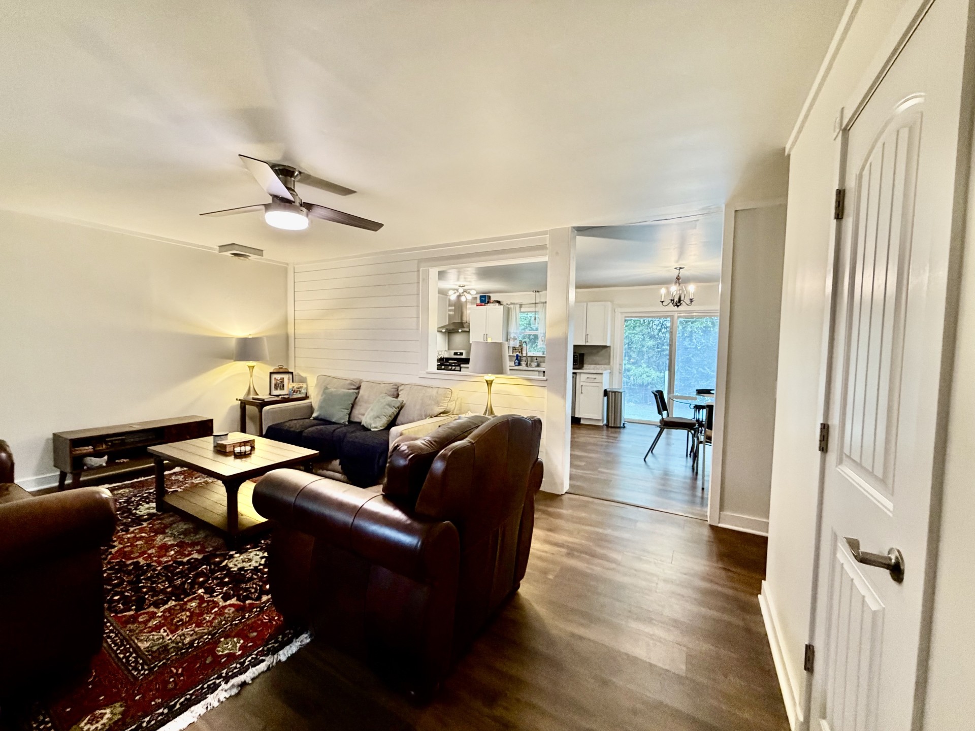 133 W Oak Hill Circle E Property Photo 17