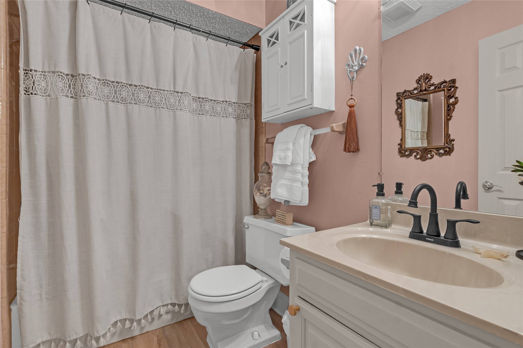 6229 S Yorktown Avenue 6229 Property Photo 16