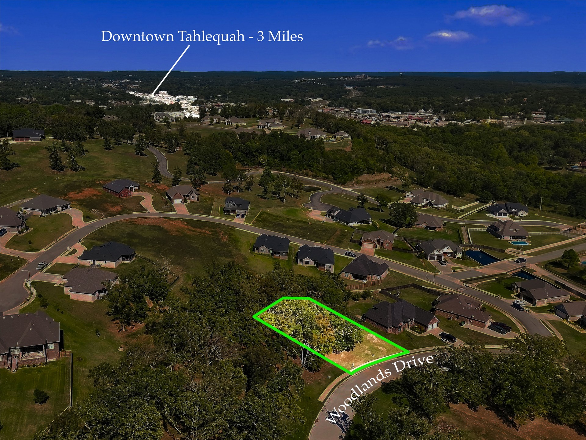 626 Woodlands Drive Property Photo 4