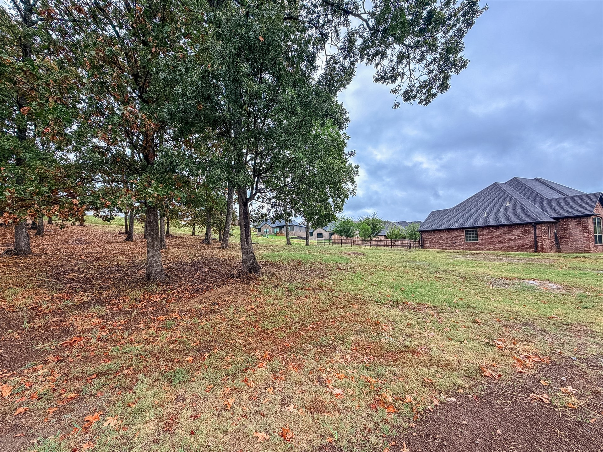 626 Woodlands Drive Property Photo 9