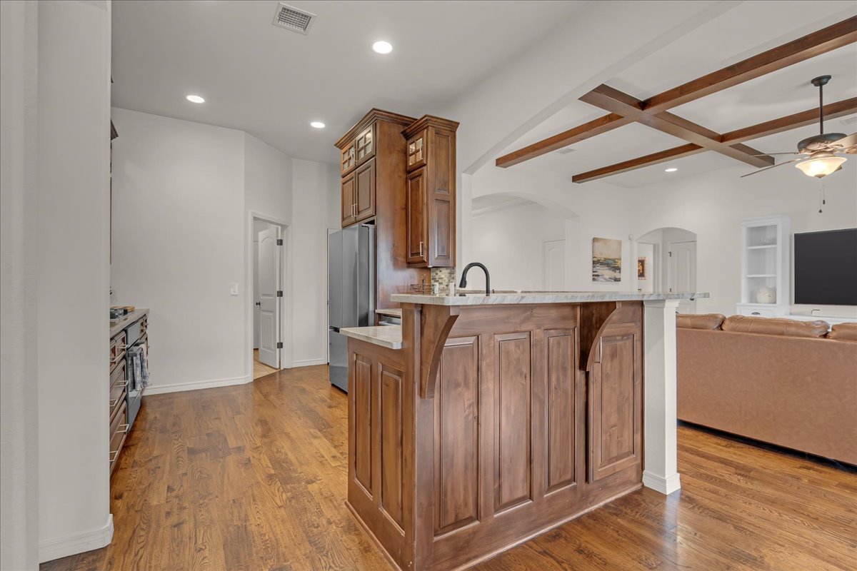 18621 E 43rd Place Property Photo 21