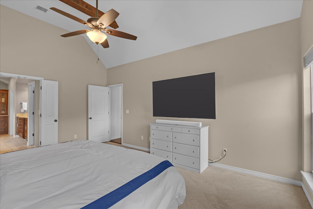 18621 E 43rd Place Property Photo 33