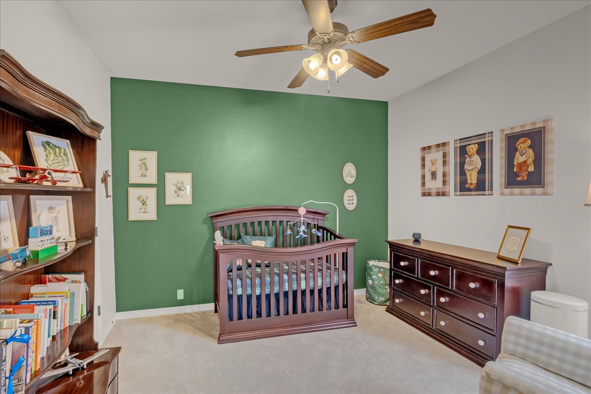 18621 E 43rd Place Property Photo 43