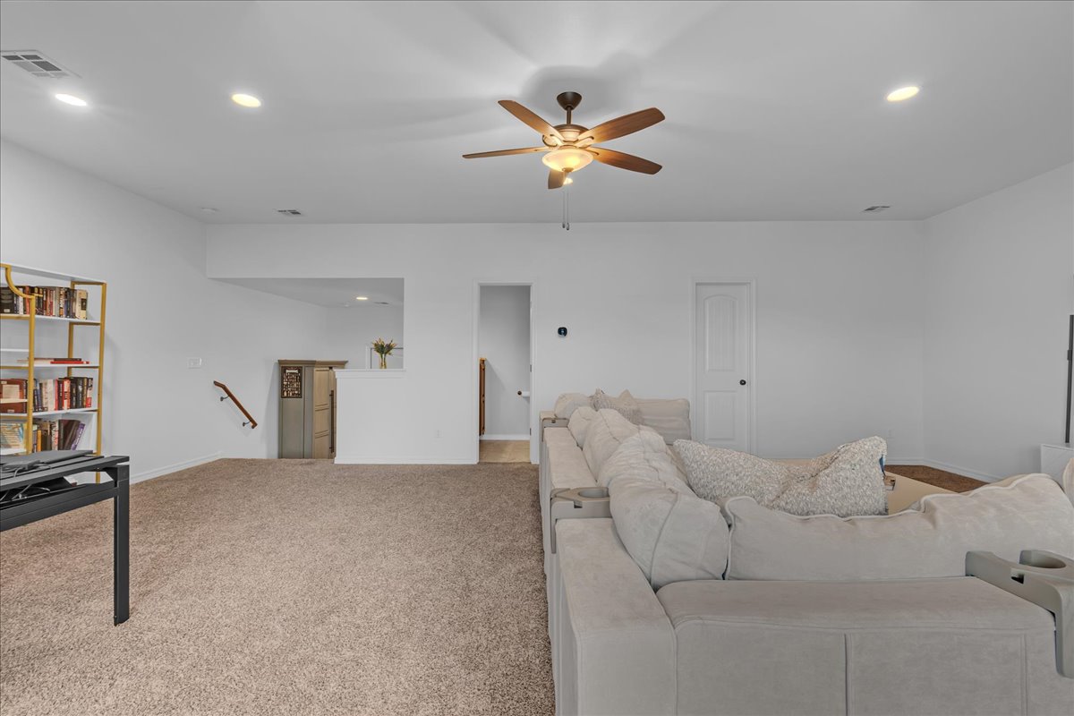 18621 E 43rd Place Property Photo 51