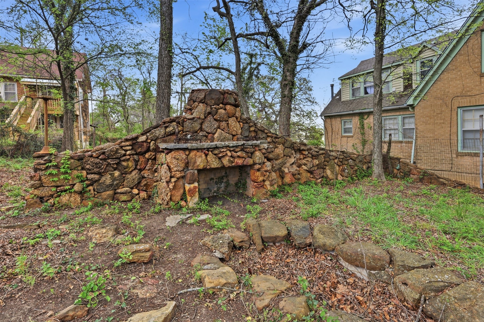 422 S Highland Property Photo 40