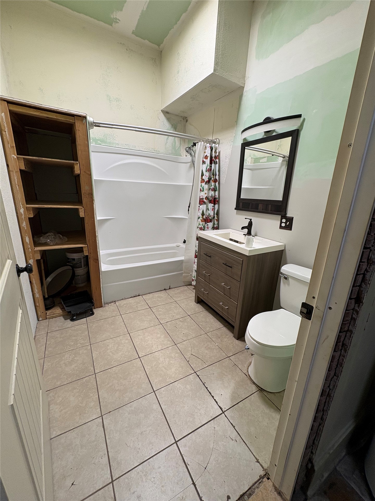 405 S Chickasaw Avenue Property Photo 9