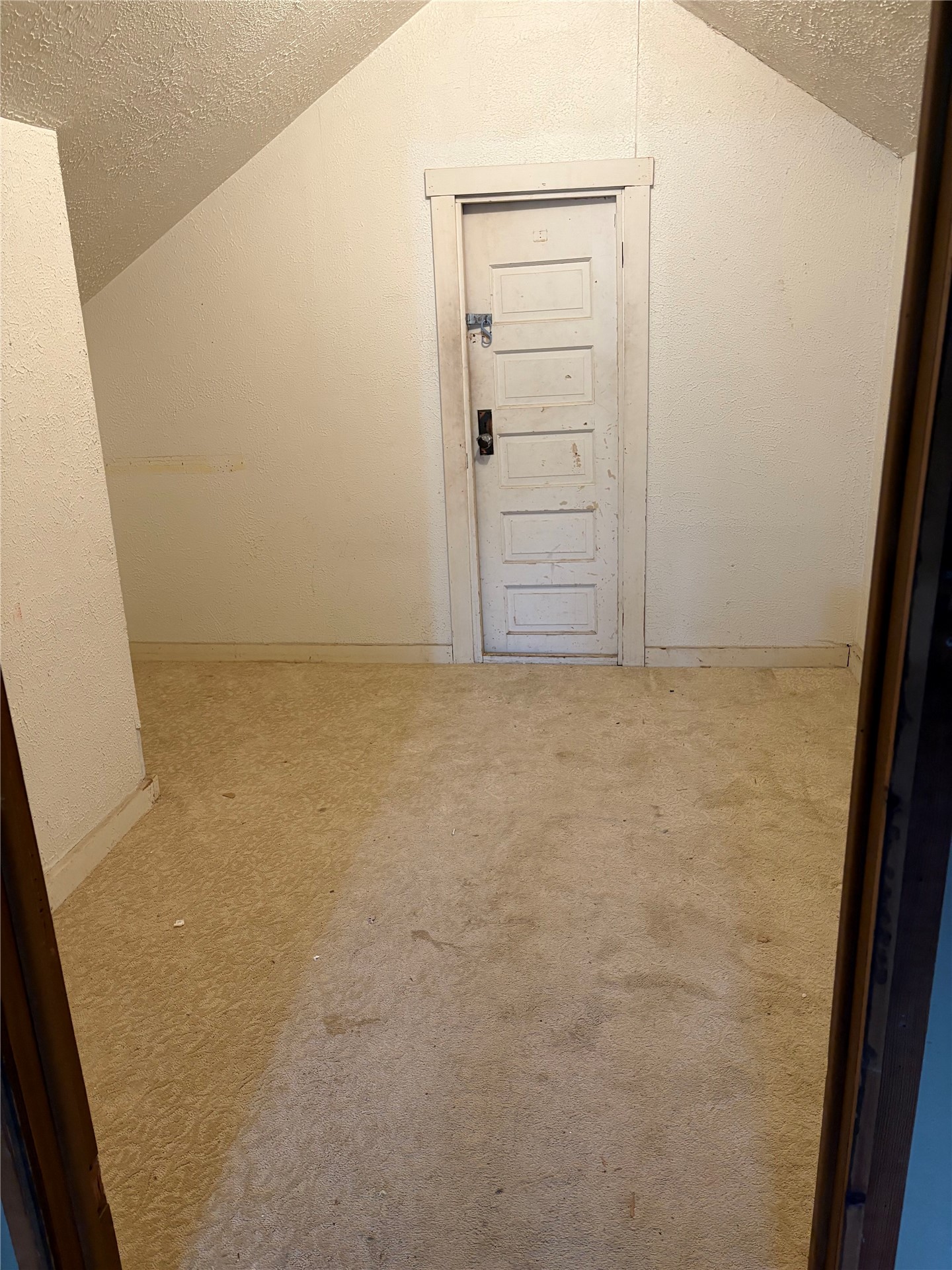 405 S Chickasaw Avenue Property Photo 13