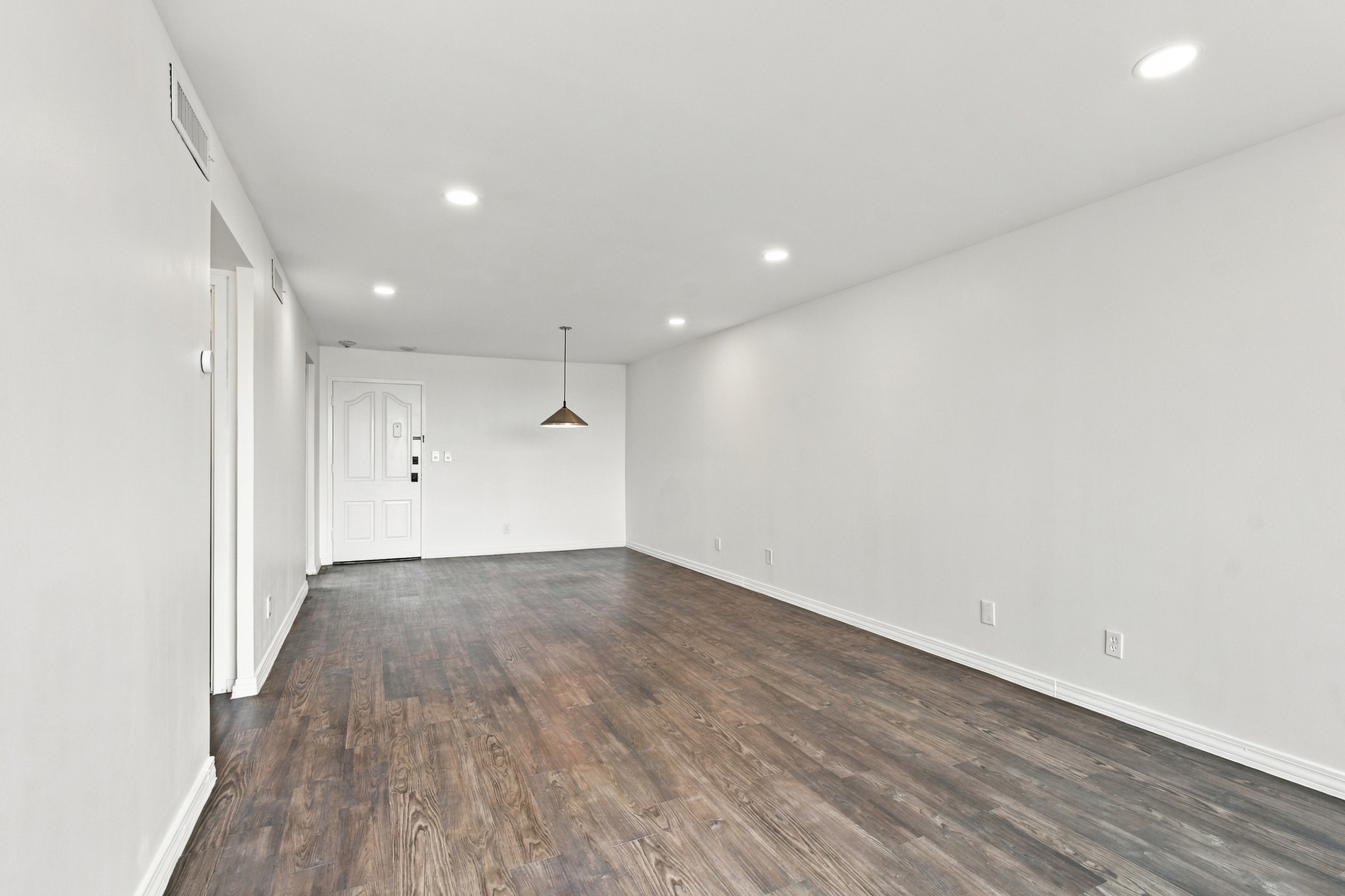 1502 Boulder Avenue 16e Property Photo 9