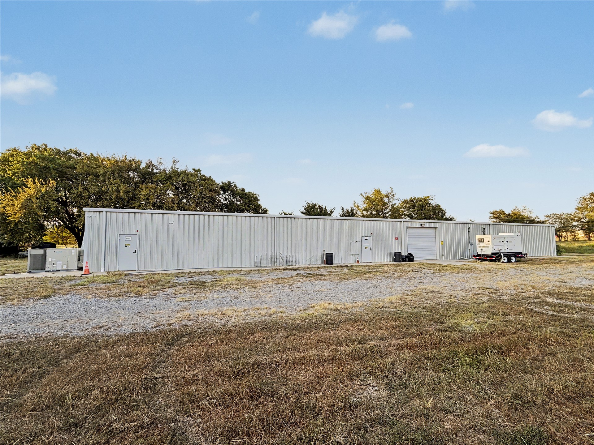 18098 N Vaughn Road Property Photo 5